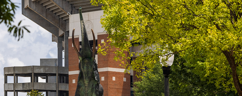 Tuska statue in front of Saban Field at Bryant-Denny Stadium